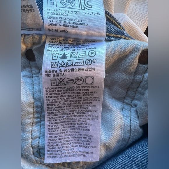 Levi's 501's Vintage Button Fly Straight Leg Medium Wash Jeans Size 33X30 - Picture 4 of 13